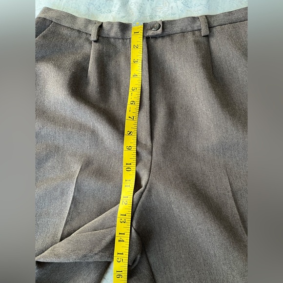 Liz Claiborne Women's Brown Straight Leg Pants, high rise tall‎ length - Picture 5 of 14